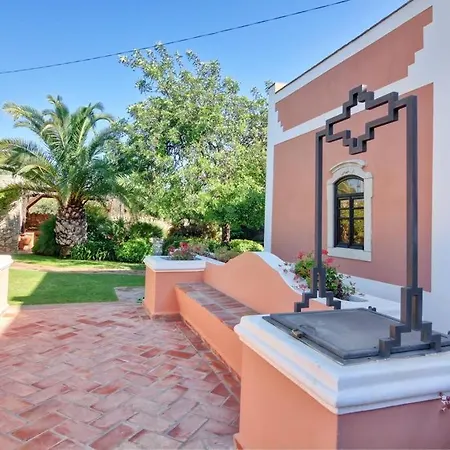 Casinha Antiga Villa